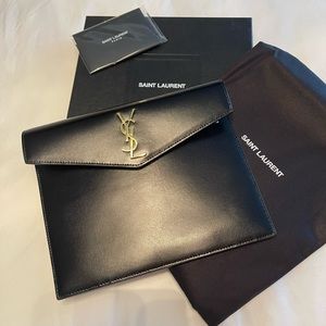 SAINT LAURENT small uptown pouch in smooth leather